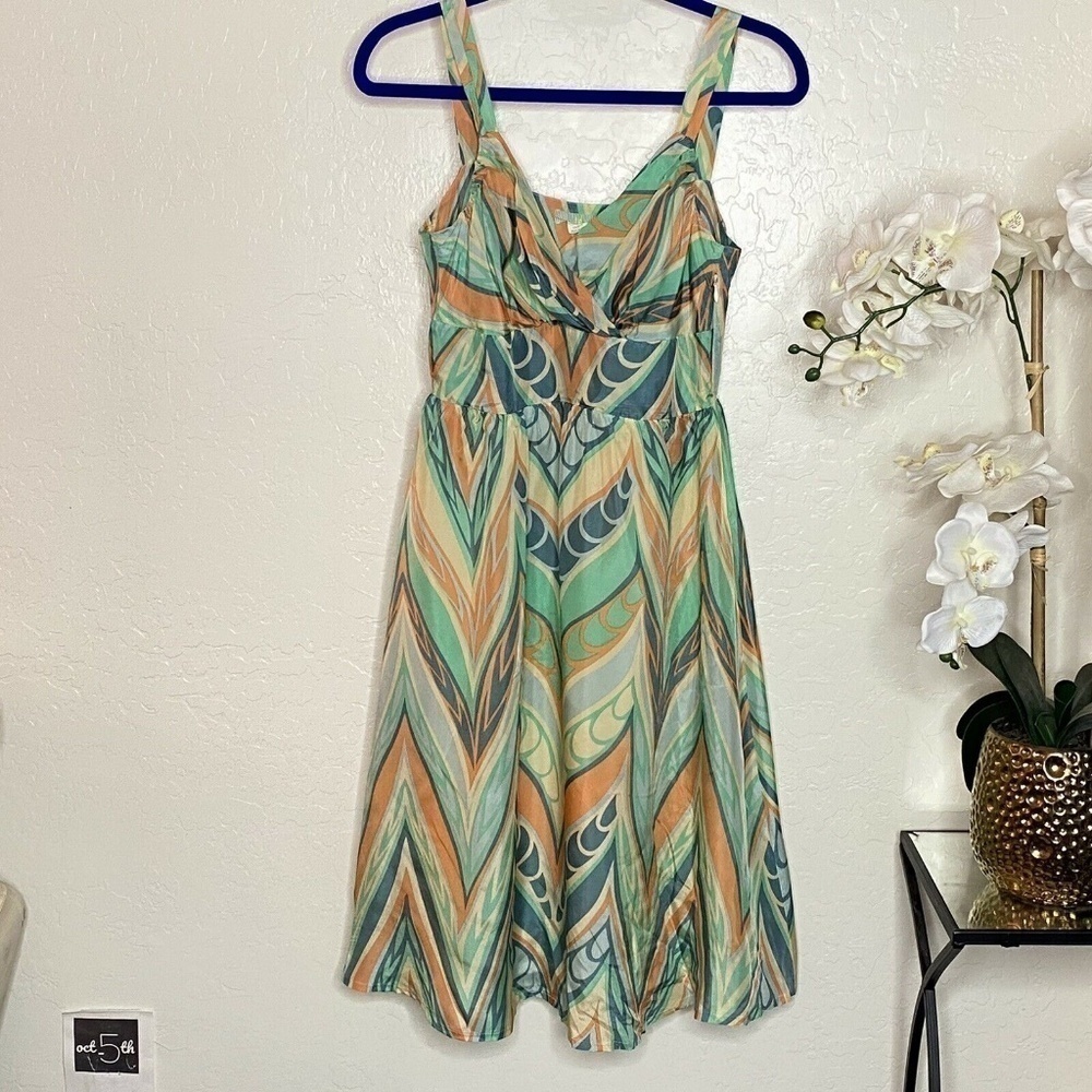 Anthropologie Dress Green Lil Feather Swirl Silk 4
